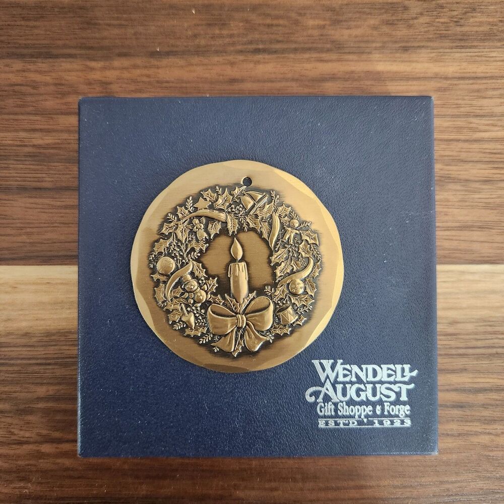 Wendell August Forge 1998 Christmas Solid Bronze Ornament Candle Wreath Round